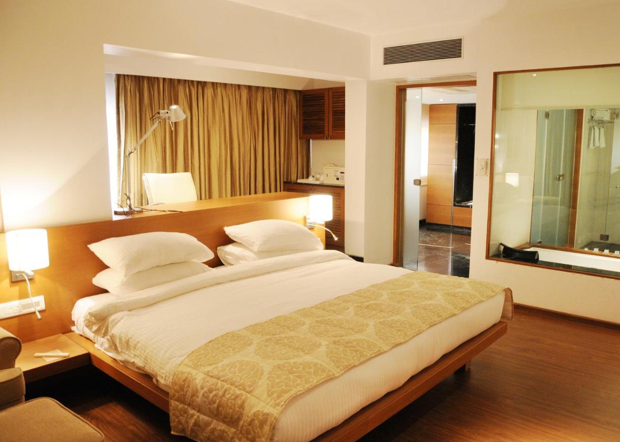 Moti Mahal Hotel Mangalore Room photo
